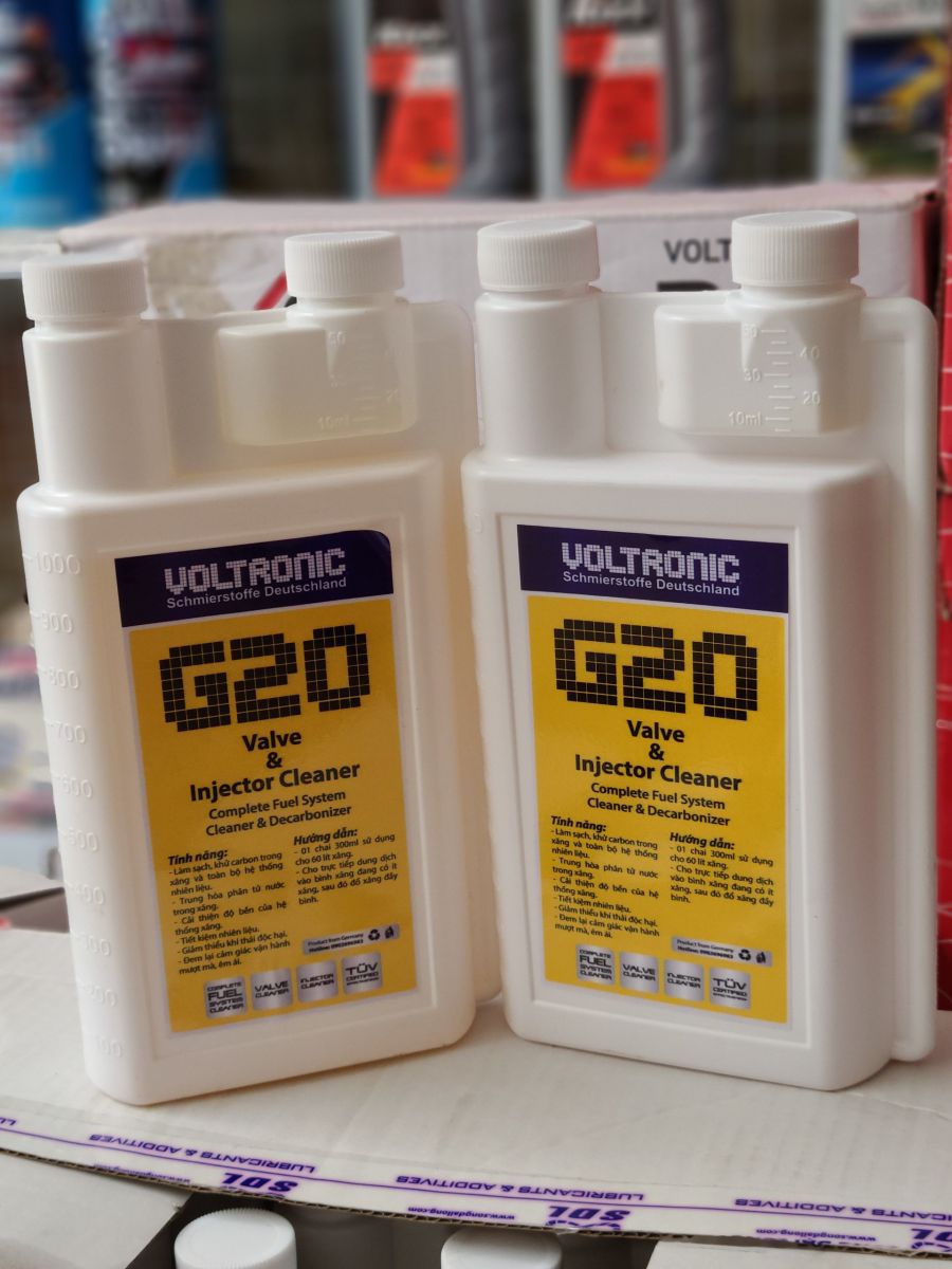 dung-dicg-ve-sinh-kim-phun-buong-dot-voltronic-g20-1L
