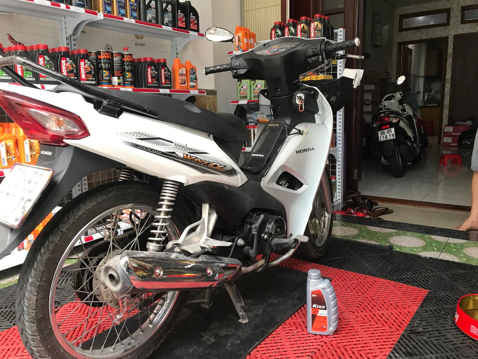 honda-wave-thay-kixx-ultra-10w40